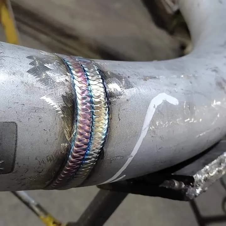 Foto de solda industrial em obra 13